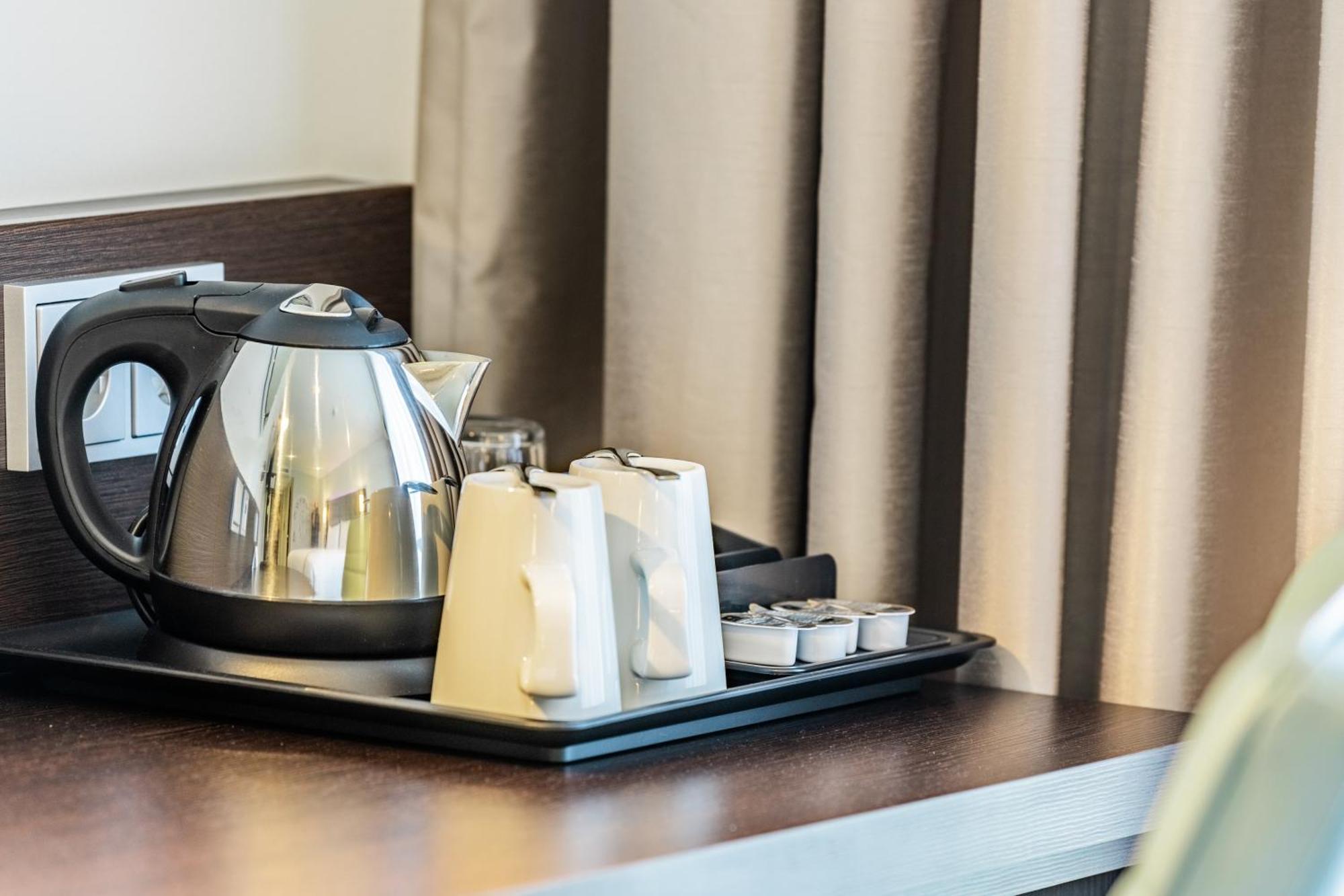 Premier Inn Hamburg City Millerntor Екстериор снимка